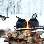 Club * Salla